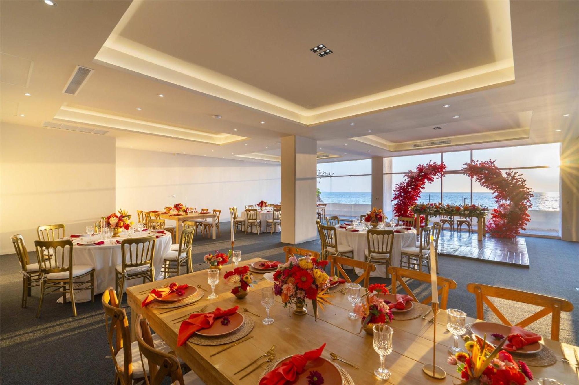 Costa Sur Resort, Classico Collection By Sonesta Puerto Vallarta Exterior photo